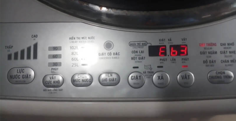 máy giặt Toshiba báo lỗi EB3